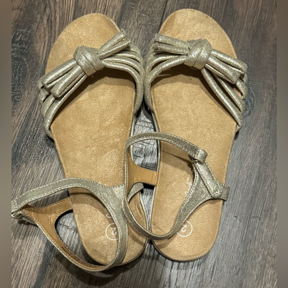 Cat&Jack Karissa gold sandals
